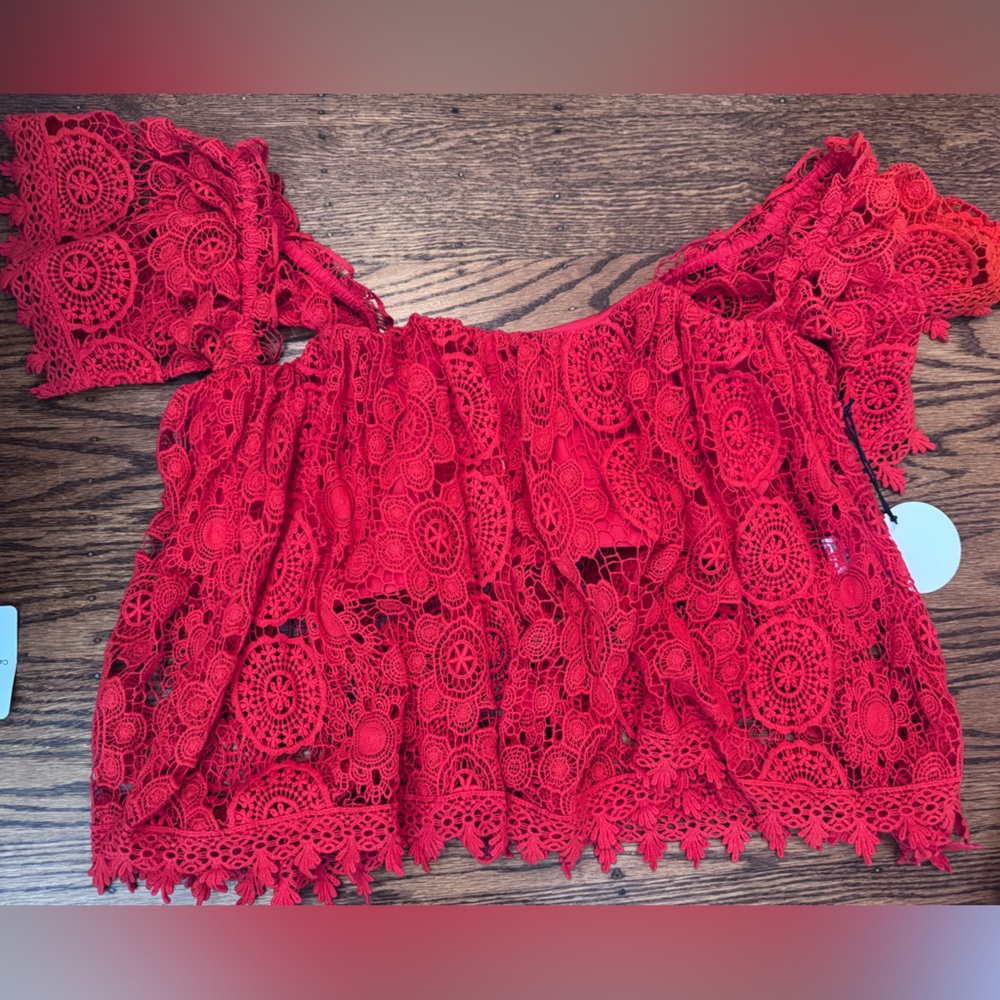 Tularosa NWT Red Lace Off-Shoulder Top